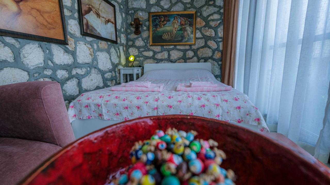Teras Butik Apart Karaburun  Buitenkant foto