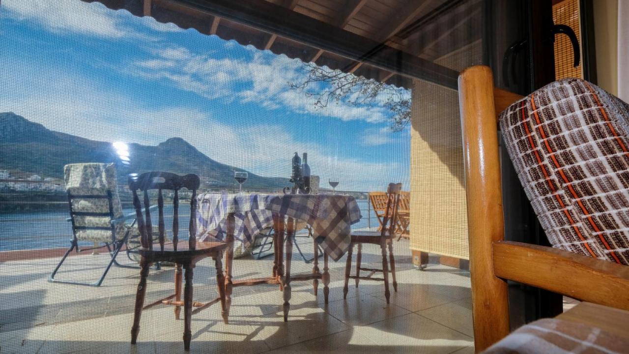Teras Butik Apart Karaburun  Buitenkant foto