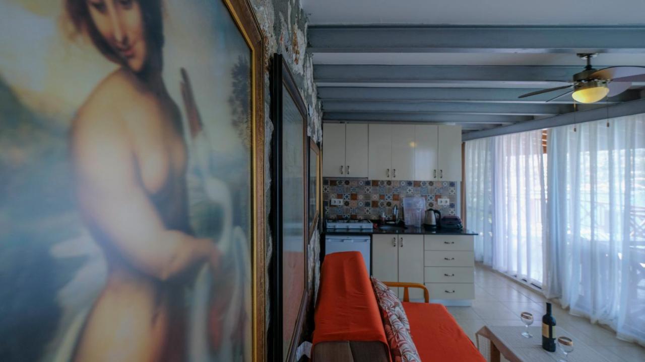 Teras Butik Apart Karaburun  Buitenkant foto