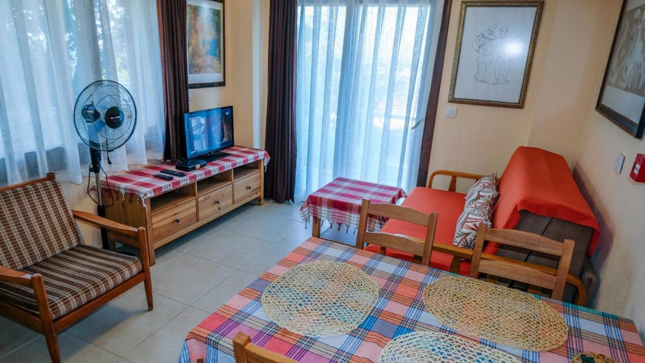Teras Butik Apart Karaburun  Buitenkant foto
