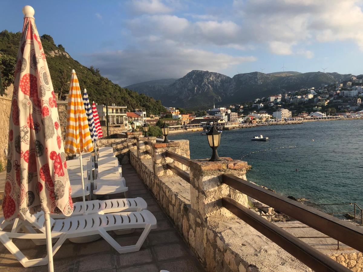 Teras Butik Apart Karaburun  Buitenkant foto